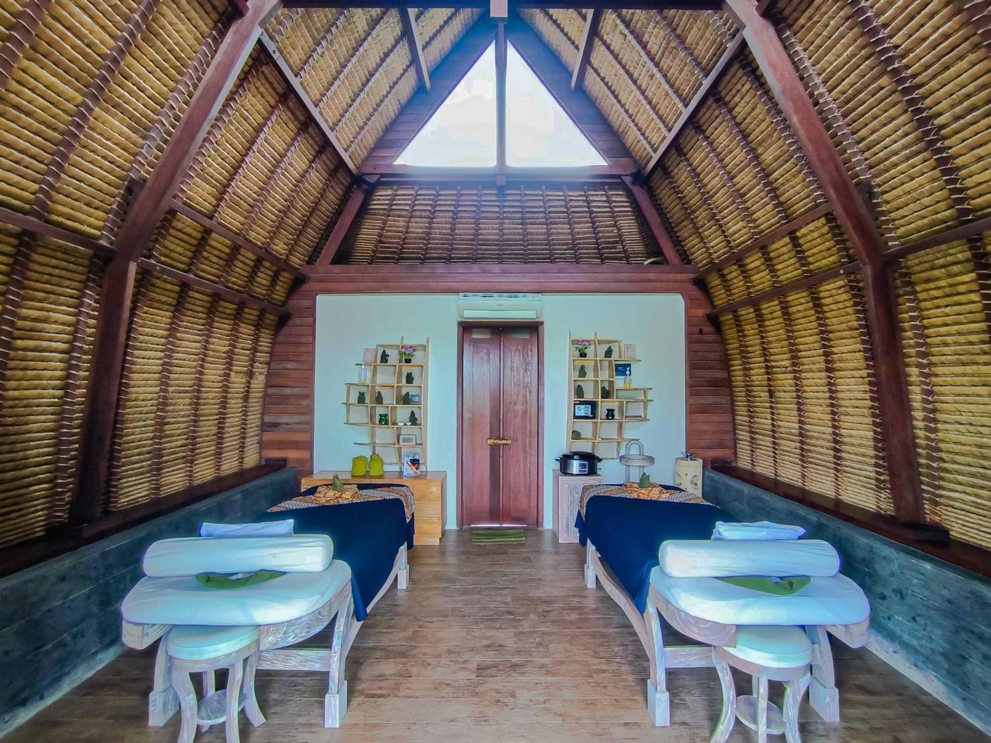 Wyndham Tamansari Jivva Resort Bali Siyut Luaran gambar Interior of a bungalow